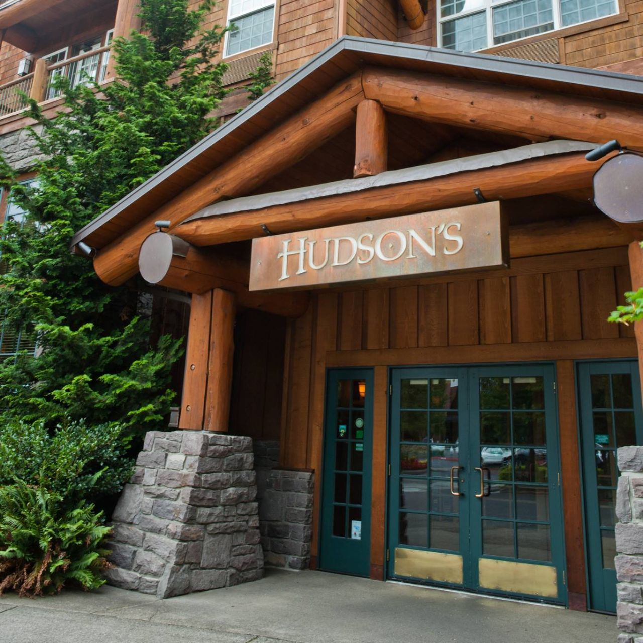 Hudson's Bar and Grill, Vancouver Wa